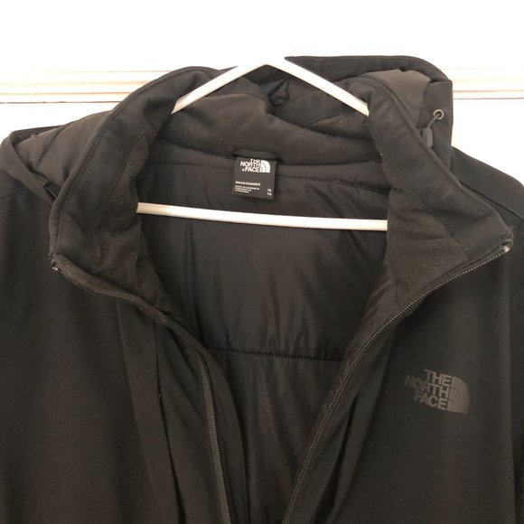 Men's North Face Jacket - Picture 3 of 3
